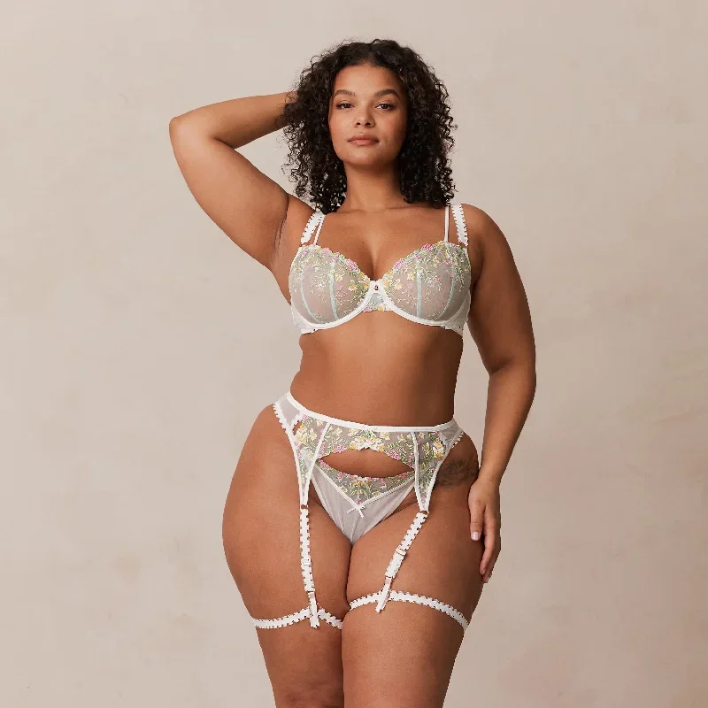 azalea-intimates-set-white