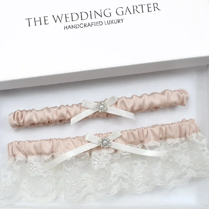 elsa-lace-satin-vintage-wedding-garter-set-online