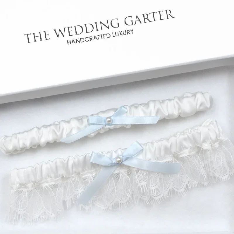 Isabella Chantilly Lace White Wedding Garter Set