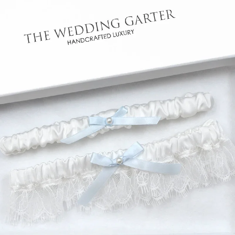 isabella-chantilly-lace-white-wedding-garter-set