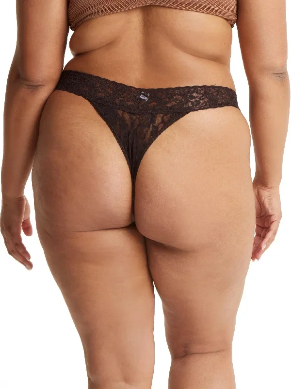 plus-size-signature-lace-original-rise-thong-chocolat-noir-brown