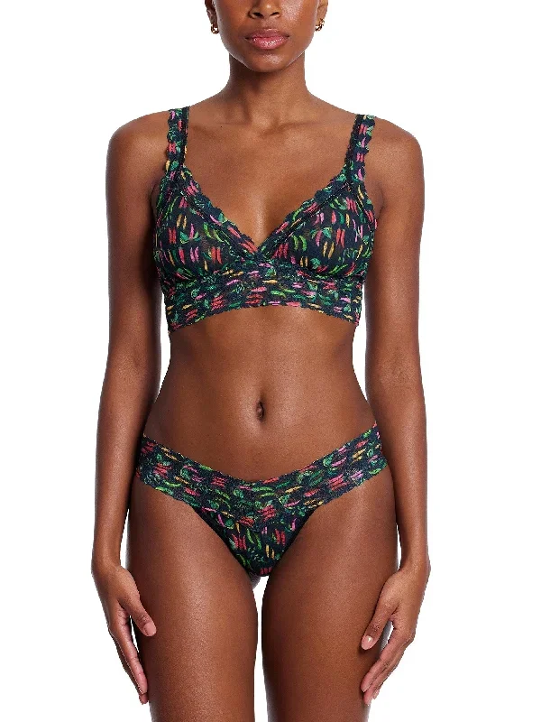 printed-signature-lace-low-rise-thong-extra-spice