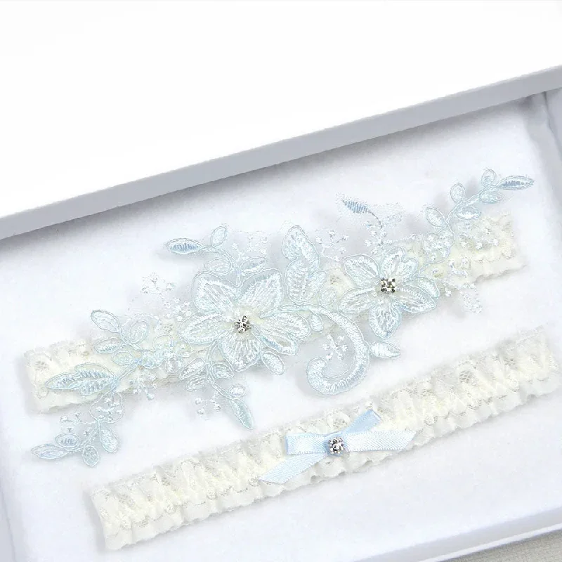 romantic-floral-lace-applique-wedding-garter-set-australia