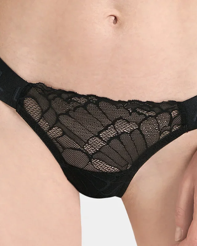 tori-thong-black