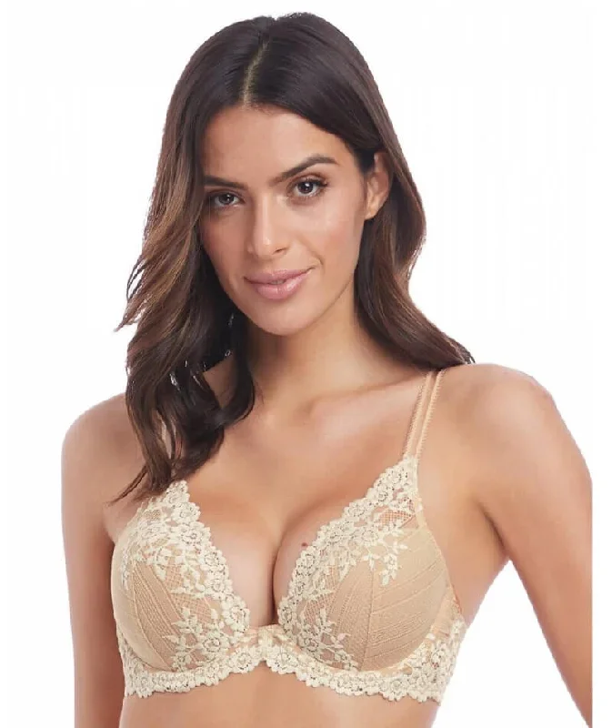 Wacoal Embrace Lace Plunge Underwire Bra - Naturally Nude / Ivory